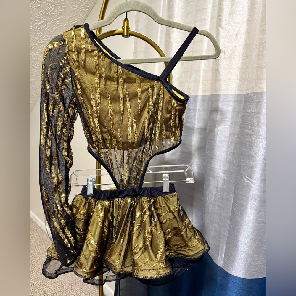 Perfect Condition Weissman Child Large “Way You Make Me Feel” Black Gold Dance